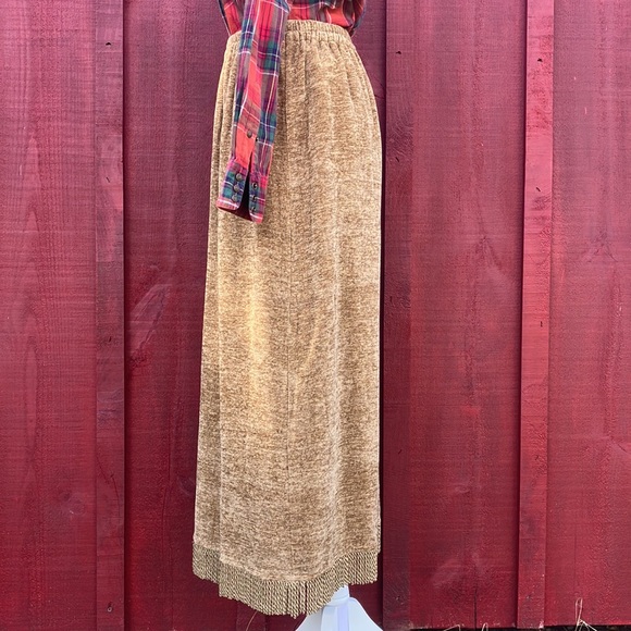 Western Fringe Tassel Maxi Skirt - Picture 11 of 17